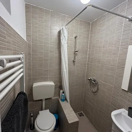 Haven Apartment *
